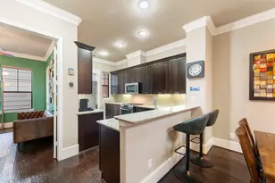 1049 W 22nd St, Houston, TX 77008 - Photo 15
