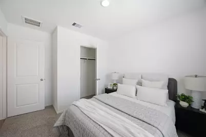 6021 Pineapple Street, Houston, TX 77048 - Photo 17