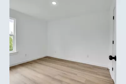 8102 Crestview Unit B, Houston, TX 77028 - Photo 27