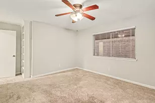2450 Blackridge Rd, Houston, TX 77067 - Photo 15