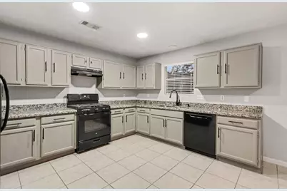 2450 Blackridge Road, Houston, TX 77067 - Photo 7