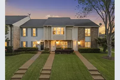 10152 Longmont Drive #38/10, Houston, TX 77042 - Photo 1