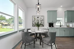 10917 San Jacinto Dr, La Porte, TX 77571 - Photo 3