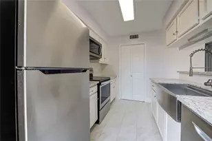 2420 Miramar Ct, Seabrook, TX 77586 - Photo 19