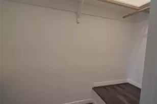 2626 Holly Hall St, Houston, TX 77054 - Photo 9