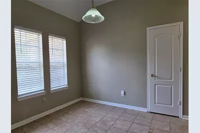 7002 Plaza Del Sol Drive #D, Houston, TX 77083 - Photo 5
