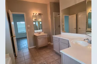 7002 Plaza Del Sol Drive #D, Houston, TX 77083 - Photo 9
