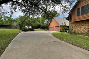 1000 Allison St, Brenham, TX 77833 - Photo 31