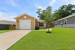 27104 Leonardo Dr, Magnolia, TX 77355 - Photo 1