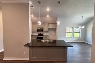 1035 S Anderson St, Angleton, TX 77515 - Photo 7