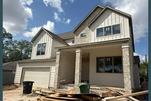 2010 Hewitt Dr, Houston, TX 77018 - Photo 1