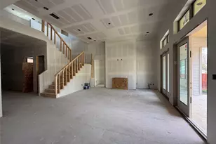 2010 Hewitt Dr, Houston, TX 77018 - Photo 15