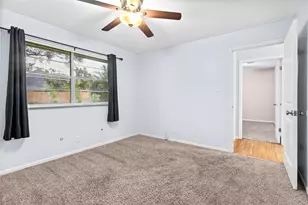 416 E Myrtle St, Angleton, TX 77515 - Photo 19