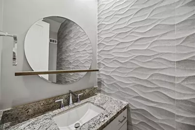 86 Sugarberry Circle, Houston, TX 77024 - Photo 25