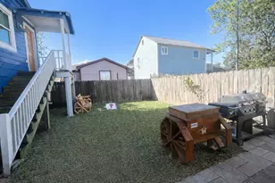 2117 Everett, Houston, TX 77009 - Photo 7