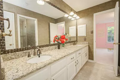 3902 Lyndhurst Place, Sugar Land, TX 77479 - Photo 31