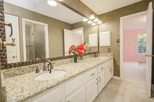 3902 Lyndhurst Pl, Sugar Land, TX 77479 - Photo 31