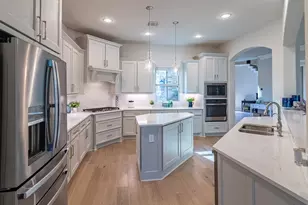 17429 Orchid Falls Ln, Conroe, TX 77302 - Photo 5