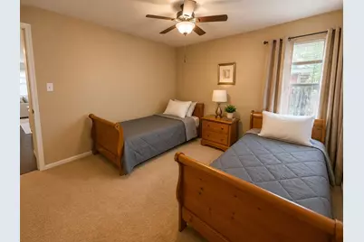 15 Bayou Springs Court, The Woodlands, TX 77382 - Photo 19