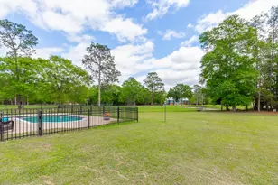 232 Hickory St, Village Mills, TX 77663 - Photo 31