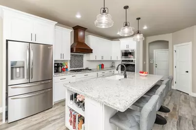 232 Hickory Street, Village Mills, TX 77663 - Photo 9