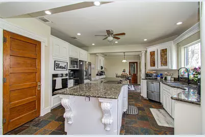 8659 Halls Retreat Court, Missouri City, TX 77459 - Photo 23