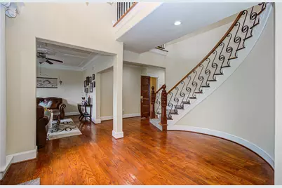 8659 Halls Retreat Court, Missouri City, TX 77459 - Photo 7