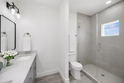 8449 Furray Road #A/B, Houston, TX 77028 - Photo 17