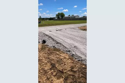 647 Road 5707, Cleveland, TX 77327 - Photo 5
