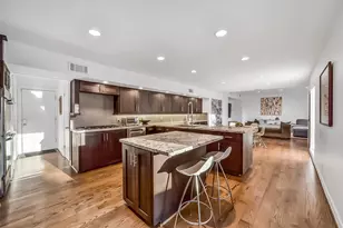 5107 Contour Pl, Houston, TX 77096 - Photo 9