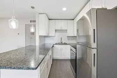 201 S Kansas Avenue #F, League City, TX 77573 - Photo 1