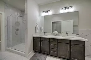 2319 Silva Park Ln, Houston, TX 77091 - Photo 13
