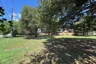 000 Elizabeth Ave, Rosenberg, TX 77471 - Photo 1