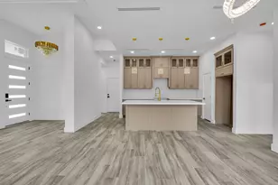805 Lewis St, Clute, TX 77531 - Photo 7