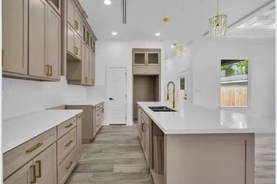 805 Lewis Street, Clute, TX 77531 - Photo 9