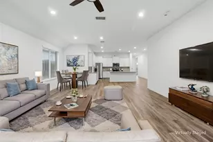 12084 Mystic Aqua Dr, Conroe, TX 77304 - Photo 5