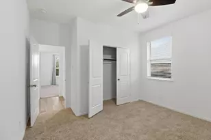 12084 Mystic Aqua Dr, Conroe, TX 77304 - Photo 21