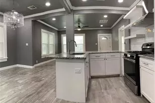 1118 King St, Houston, TX 77022 - Photo 9