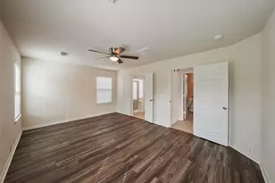 4710 Woodsend Ln, Kingwood, TX 77345 - Photo 17