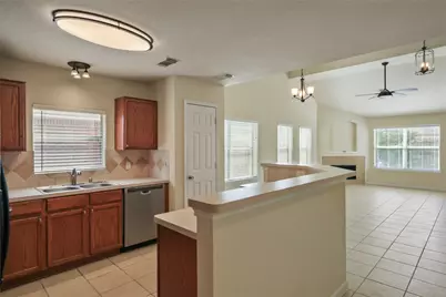 4710 Woodsend Lane, Kingwood, TX 77345 - Photo 5
