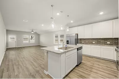 4507 Frontier Trail, Baytown, TX 77521 - Photo 5