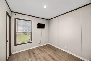 130 Foster St, Baytown, TX 77520 - Photo 17