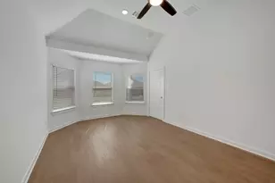 16823 Zavala Wy, Montgomery, TX 77316 - Photo 5