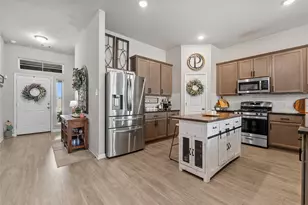 8213 Ocean Jasper Ln, Texas City, TX 77591 - Photo 9
