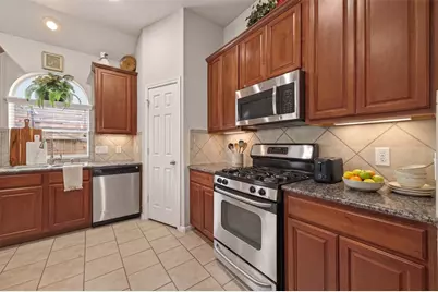 13719 Saxony Drive, Sugar Land, TX 77498 - Photo 13