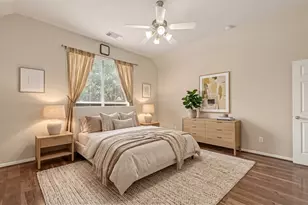 13719 Saxony Dr, Sugar Land, TX 77498 - Photo 19