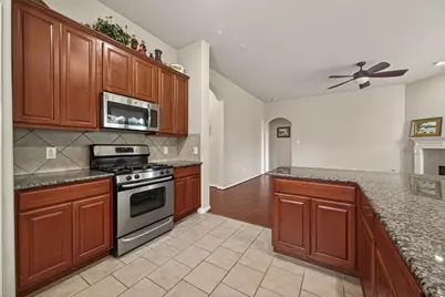 13719 Saxony Drive, Sugar Land, TX 77498 - Photo 17