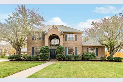 102 Silver Lace Street, Lake Jackson, TX 77566 - Photo 1