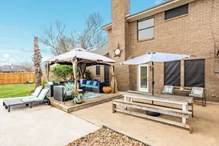 102 Silver Lace St, Lake Jackson, TX 77566 - Photo 33