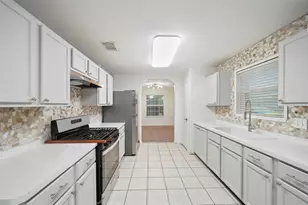5503 Jefferson St, Pearland, TX 77584 - Photo 9